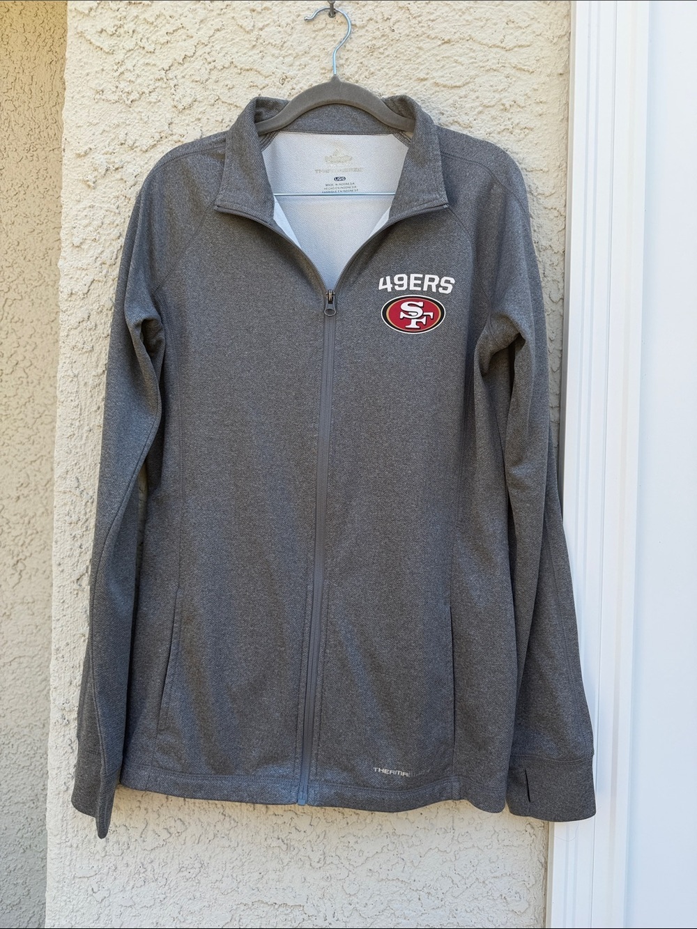 Magestic Women's Grey SF 49ers Count the Wins Therma Base Full Zip Jacket Size L - Picture 2 of 8